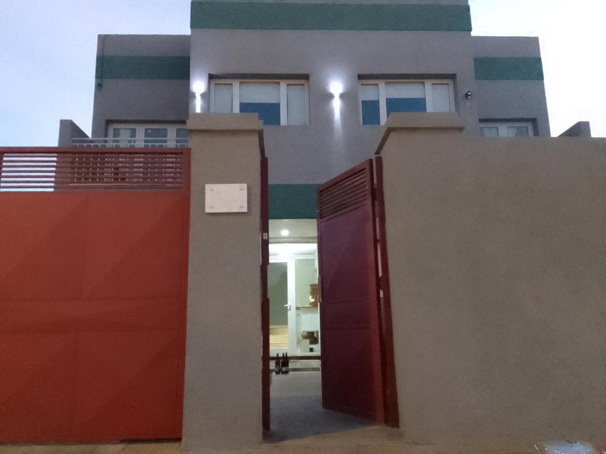 Departamentos R Y R Azcuenaga Διαμέρισμα Ταντίλ Εξωτερικό φωτογραφία